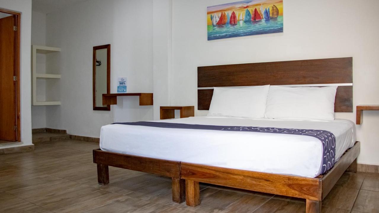 Jose Y Glendy Hotel Progreso  Exterior photo